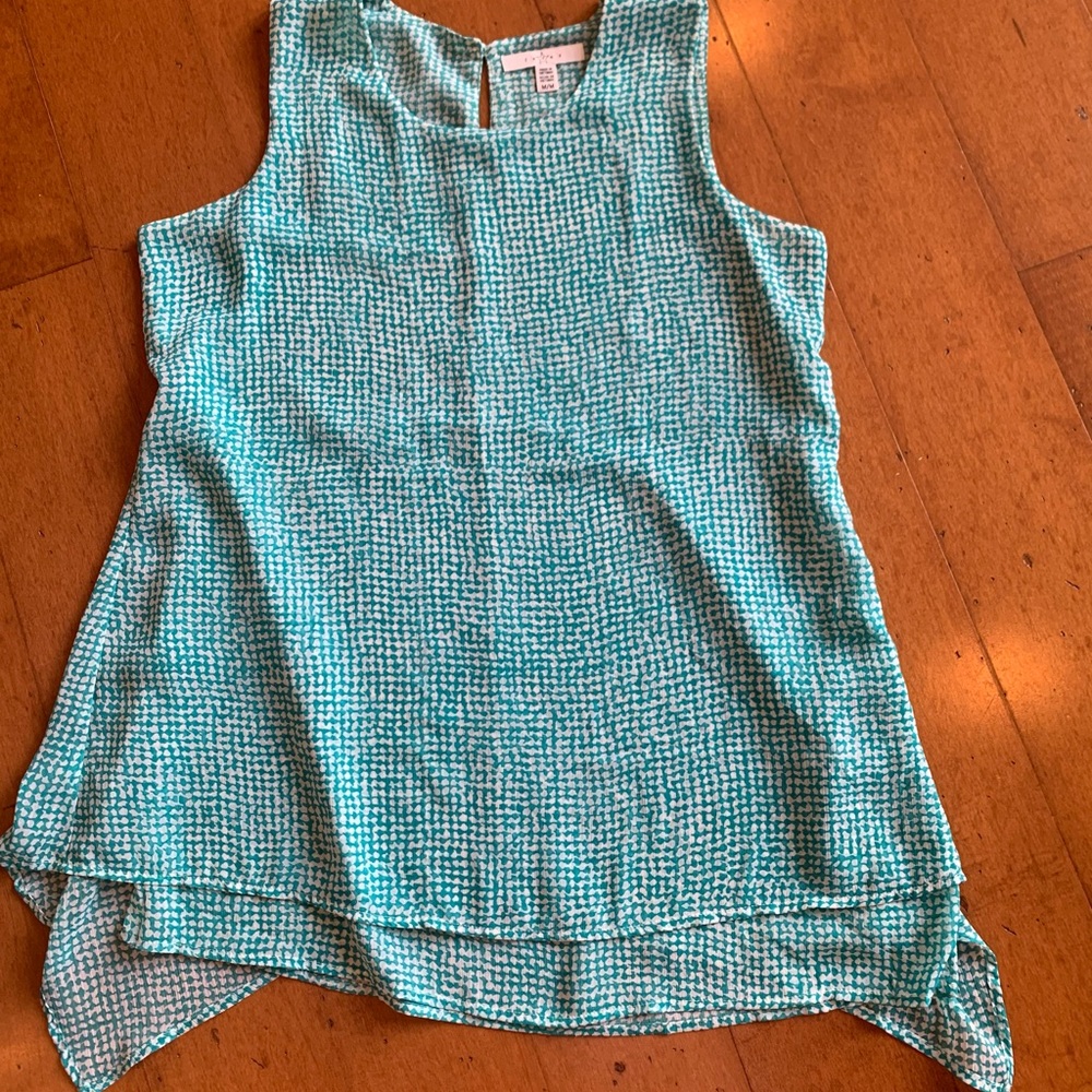 Ladies lightweight layered tunic